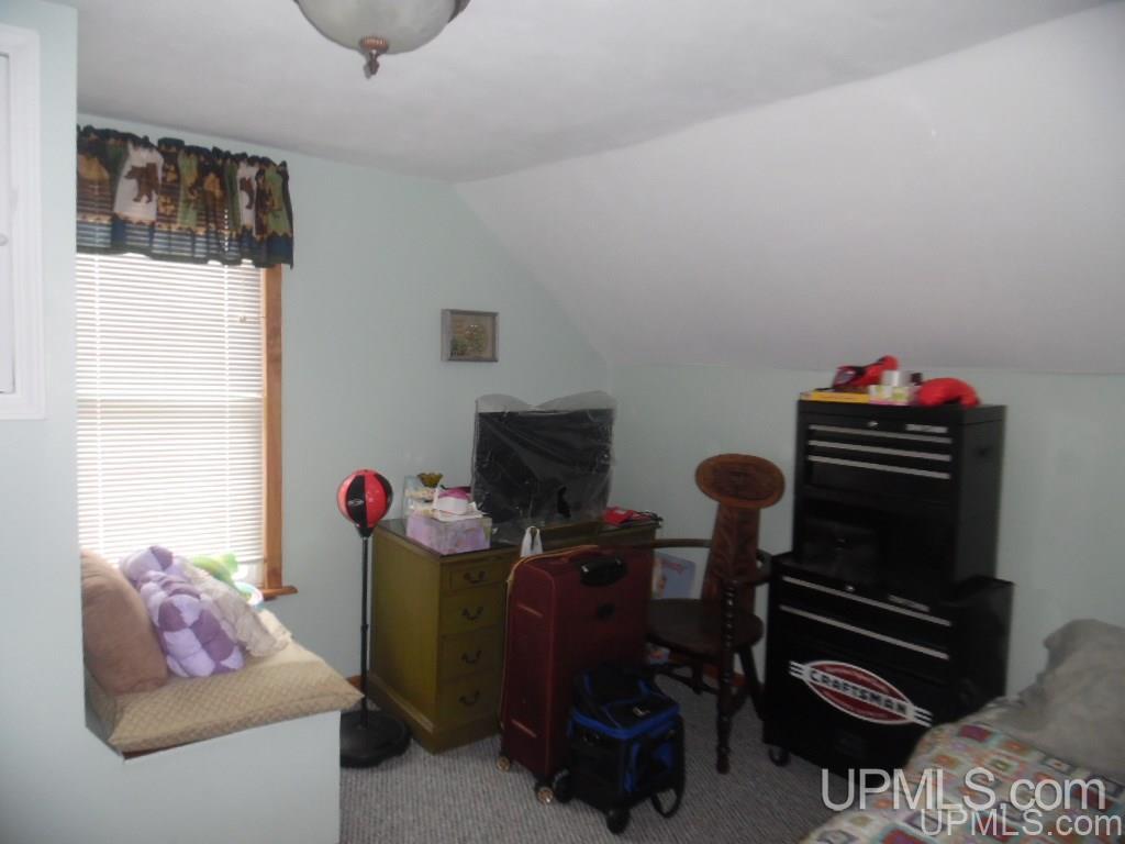 5870 F Road Bark River, MI 49807 - Photo 10 of 32