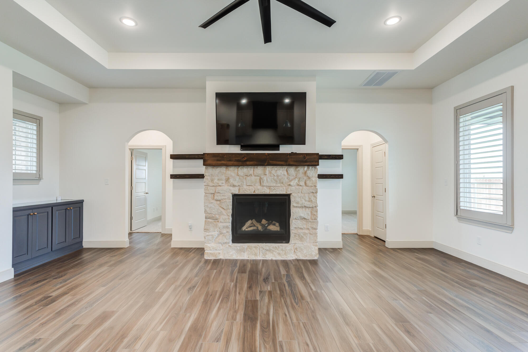 3638 120th Street Lubbock, TX 79423 - Photo 12 of 45 3638-120th-St_Lubbock-TX_11_Living-Room