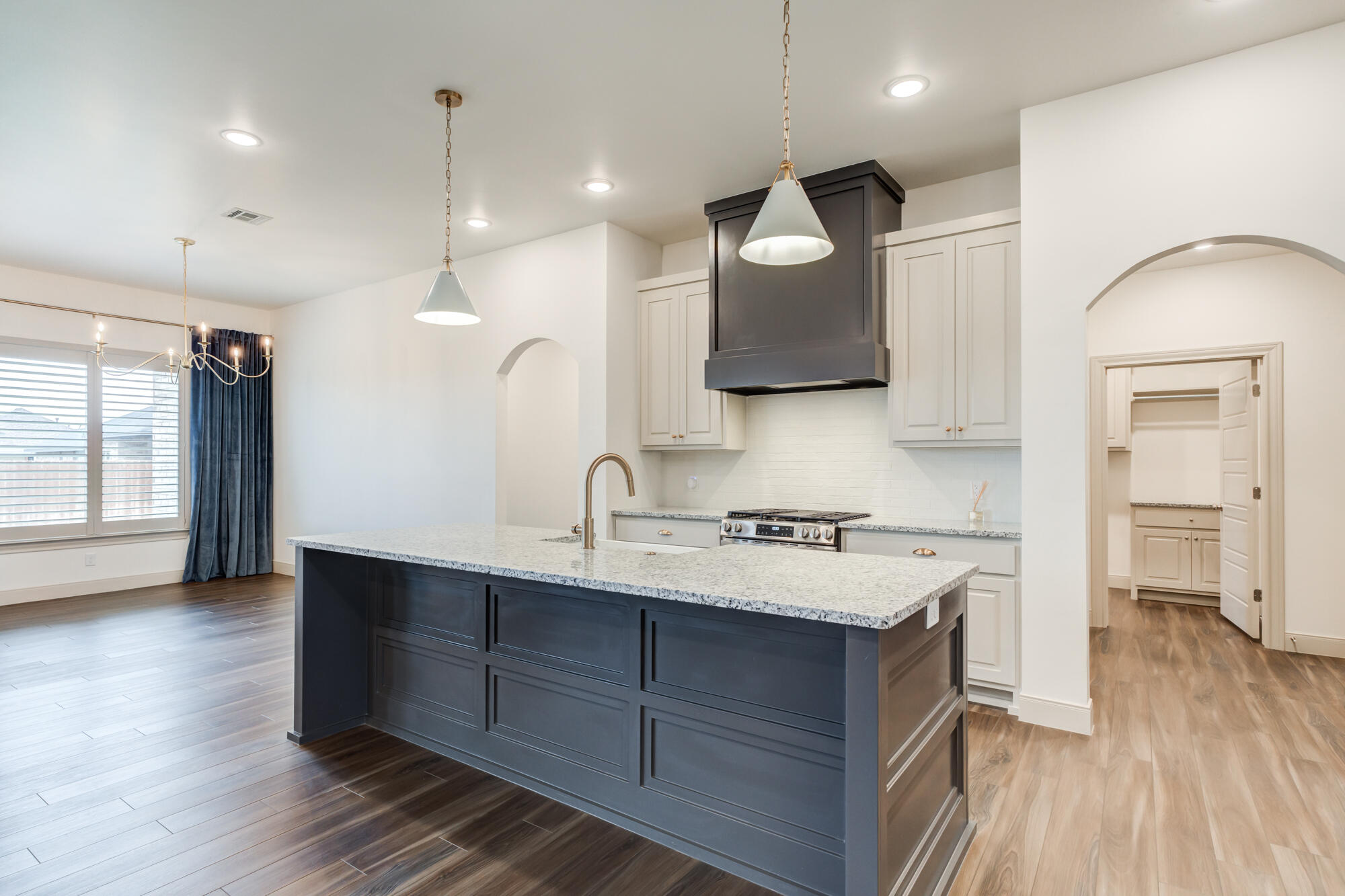 3638 120th Street Lubbock, TX 79423 - Photo 2 of 45 3638-120th-St_Lubbock-TX_13_Kitchen