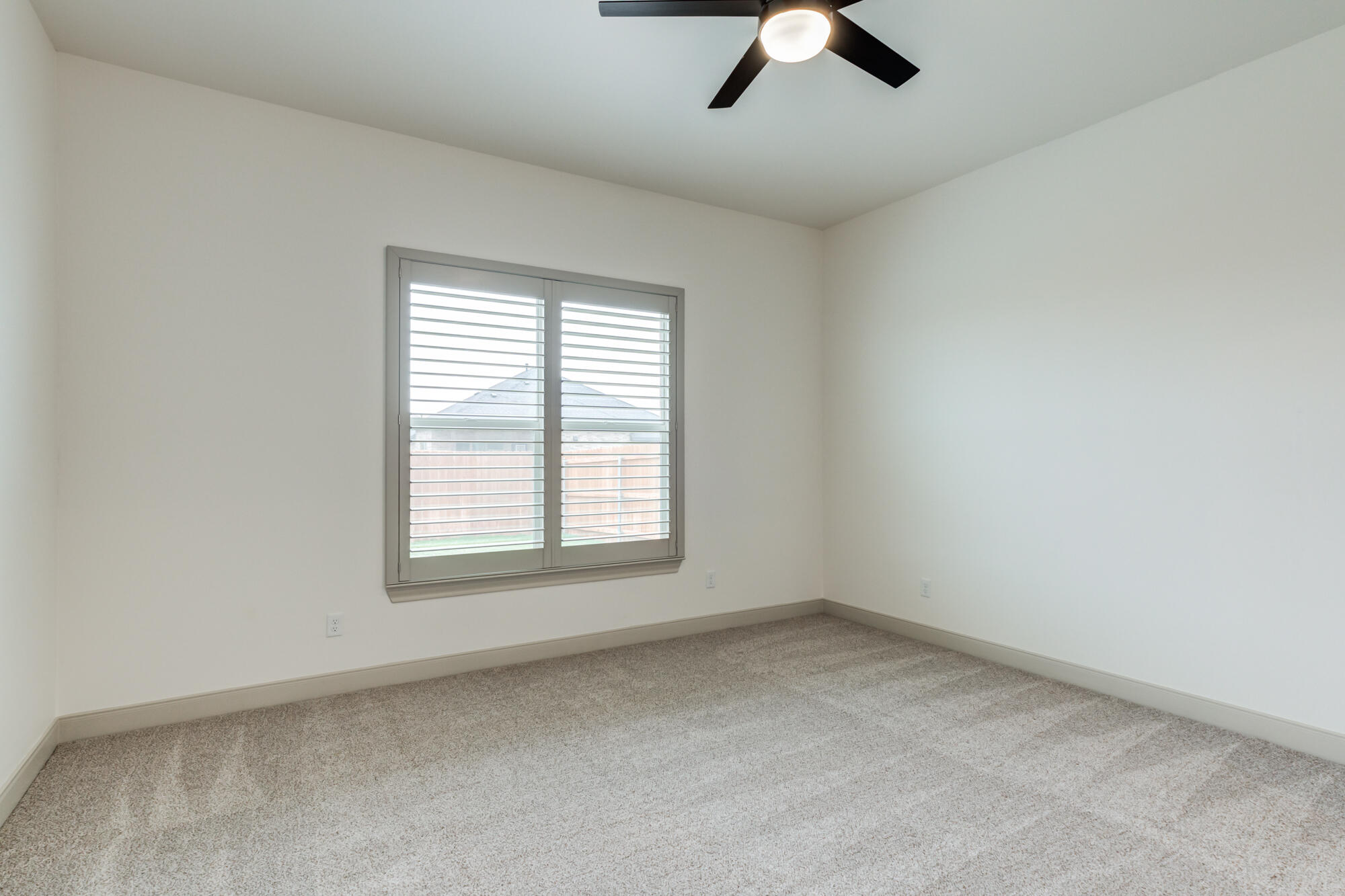 3638 120th Street Lubbock, TX 79423 - Photo 22 of 45 3638-120th-St_Lubbock-TX_27_Primary-Bedr