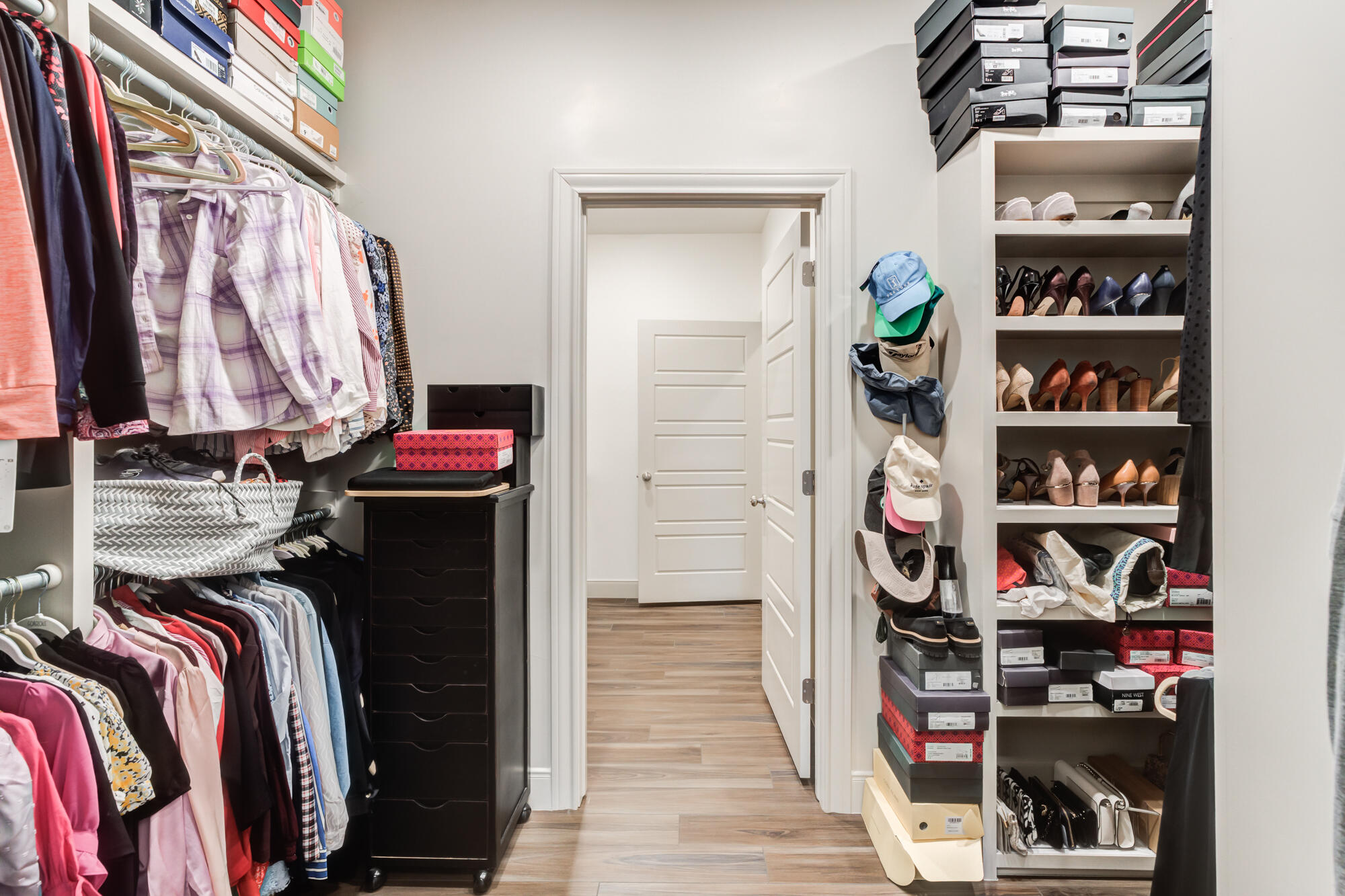 3638 120th Street Lubbock, TX 79423 - Photo 28 of 45 3638-120th-St_Lubbock-TX_33_Primary-Bath