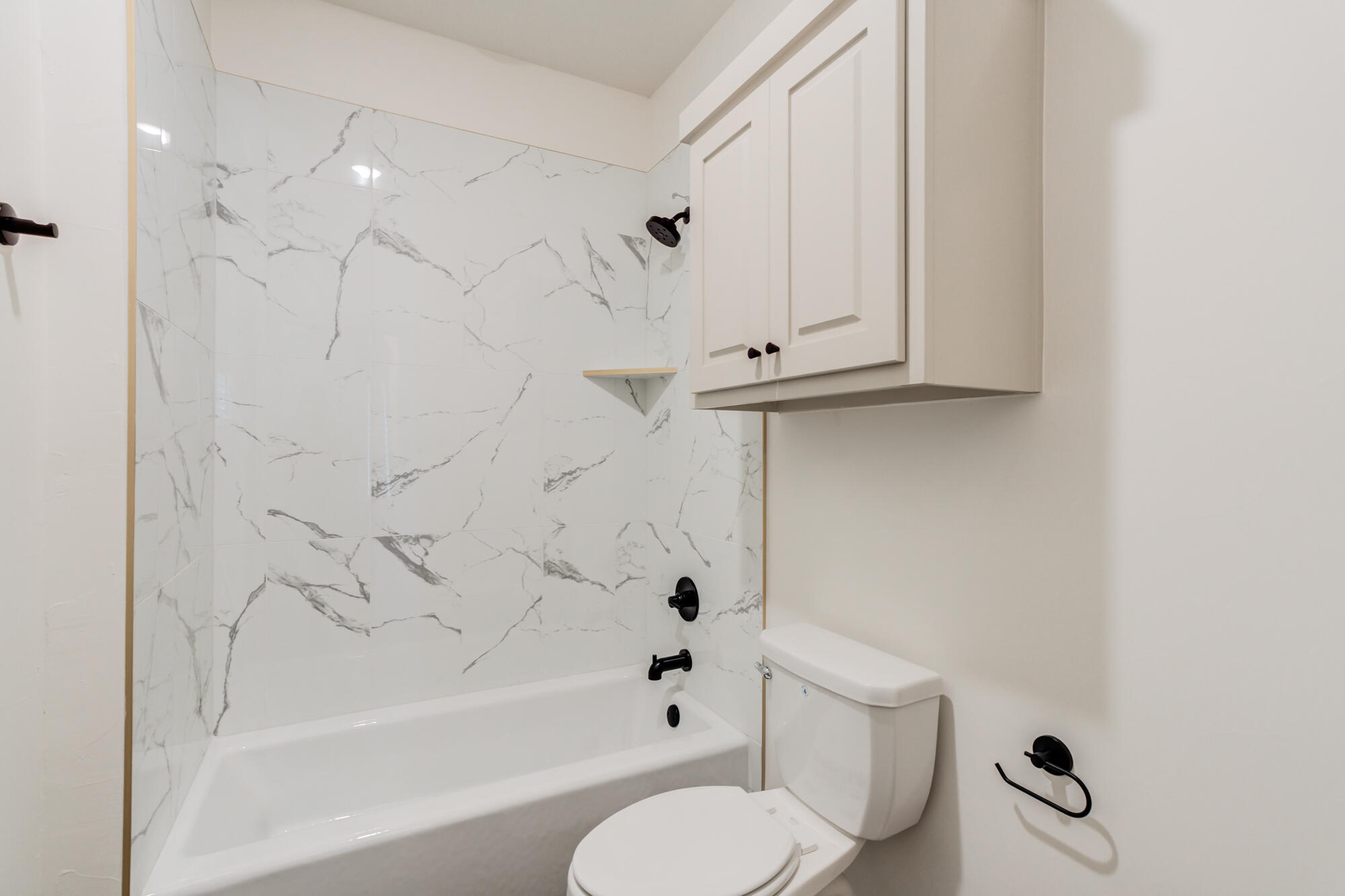 3638 120th Street Lubbock, TX 79423 - Photo 35 of 45 3638-120th-St_Lubbock-TX_42_Bathroom-2