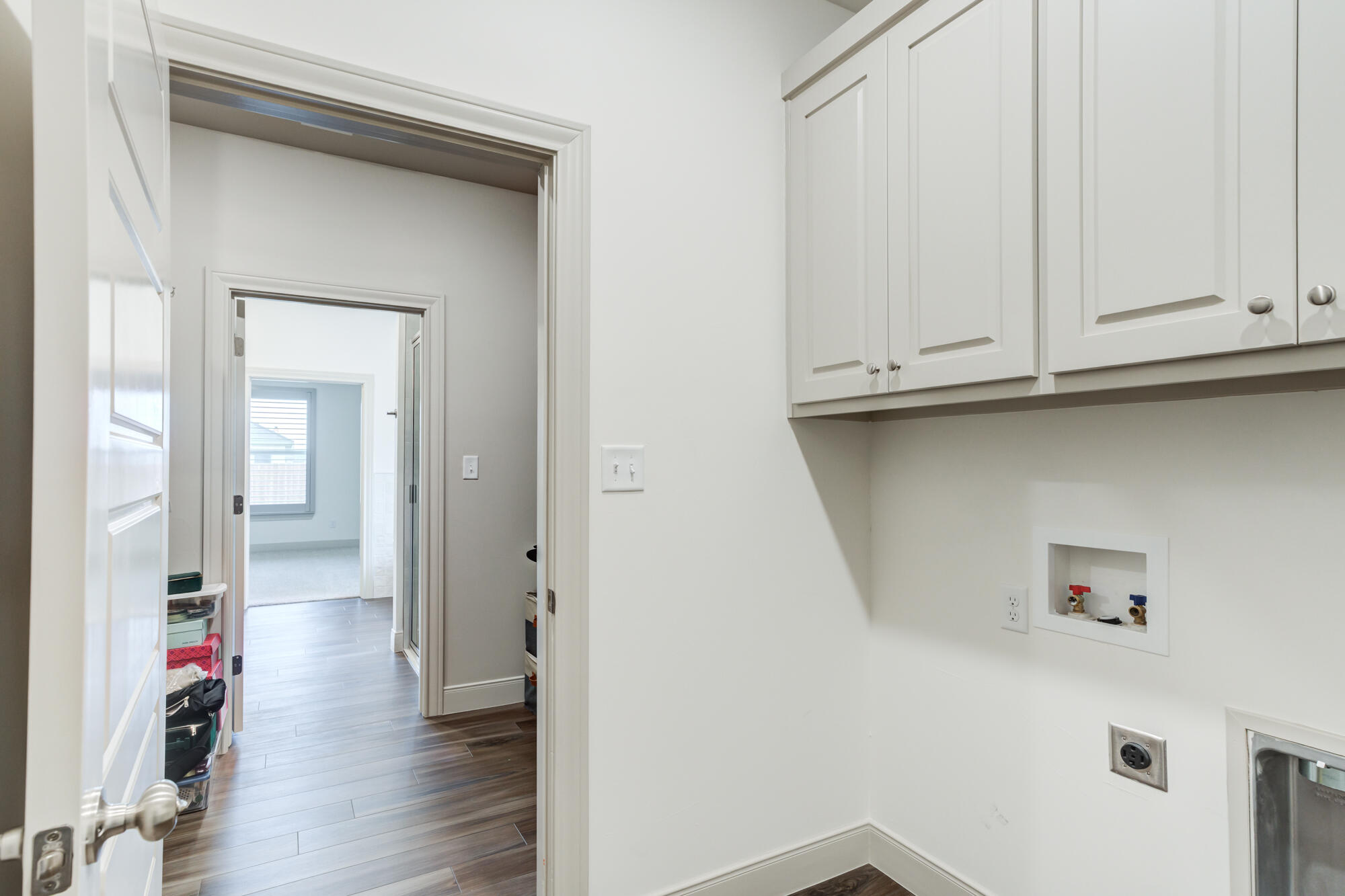 3638 120th Street Lubbock, TX 79423 - Photo 42 of 45 3638-120th-St_Lubbock-TX_23_Laundry-Room