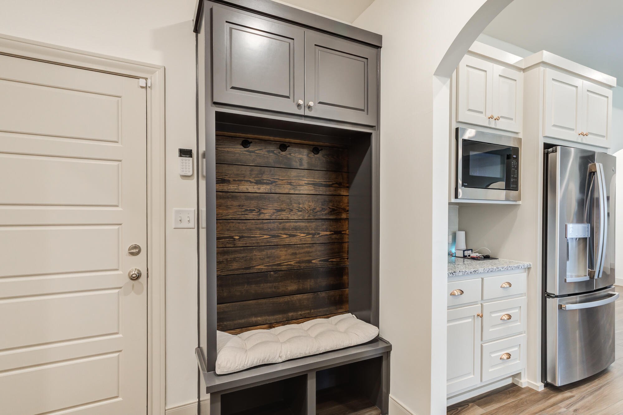3638 120th Street Lubbock, TX 79423 - Photo 43 of 45 3638-120th-St_Lubbock-TX_24_Mudroom