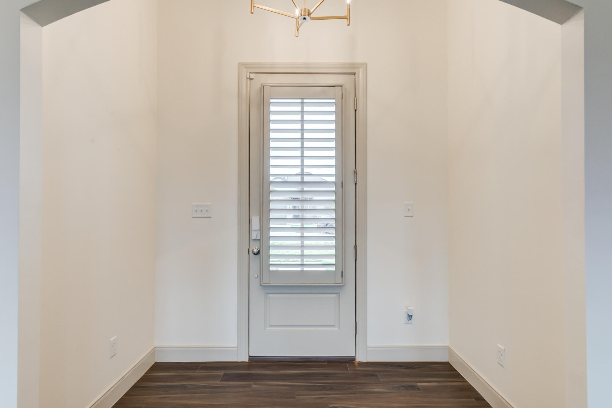 3638 120th Street Lubbock, TX 79423 - Photo 7 of 45 3638-120th-St_Lubbock-TX_4_Entryway