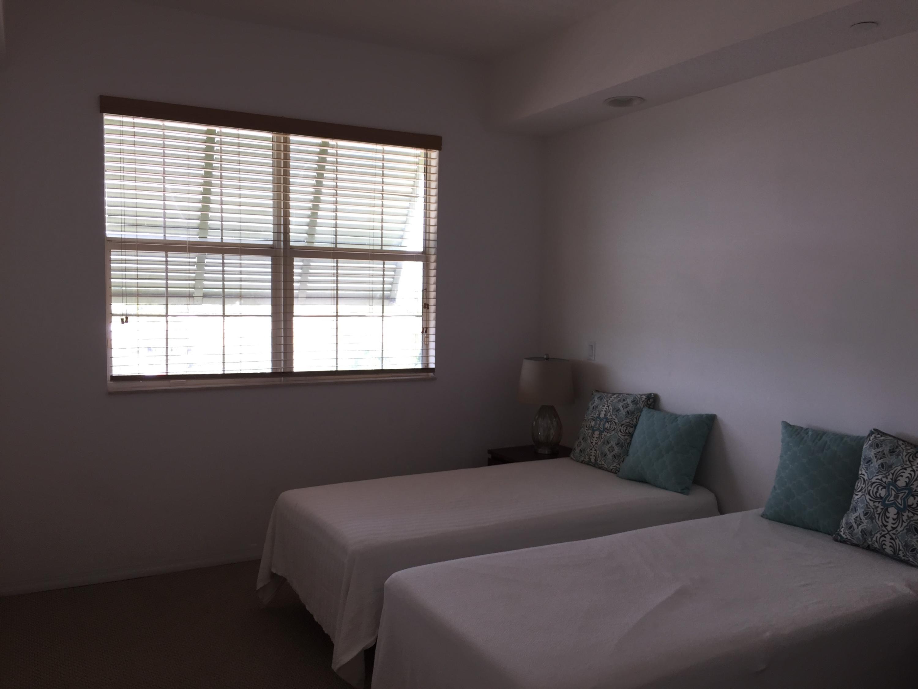 1625 Renaissance Commons Boulevard, Unit 613 Boynton Beach, FL 33426 - Photo 22 of 40 IMG_0866