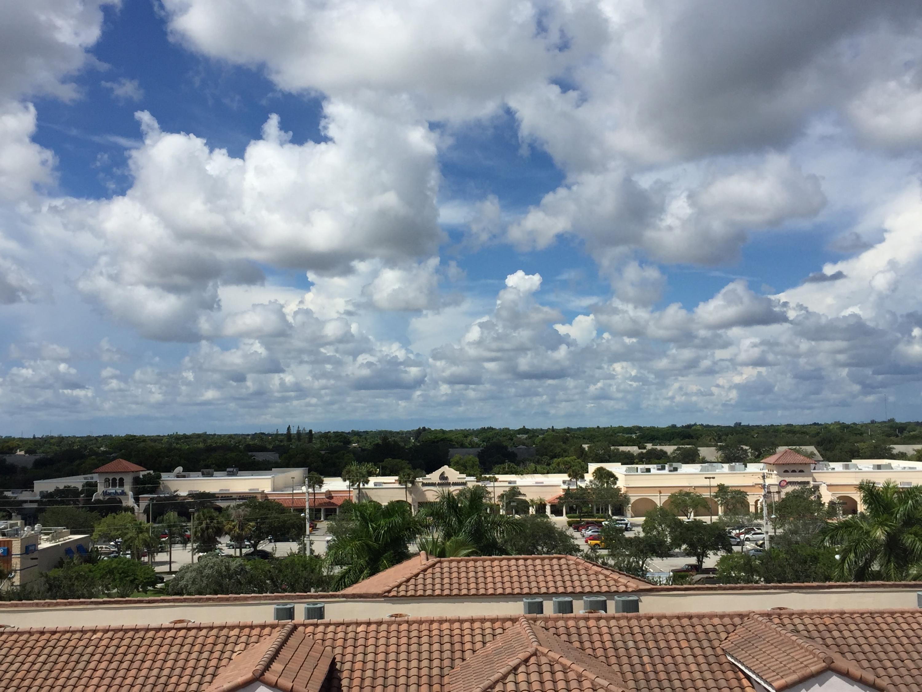 1625 Renaissance Commons Boulevard, Unit 613 Boynton Beach, FL 33426 - Photo 3 of 40 IMG_0828
