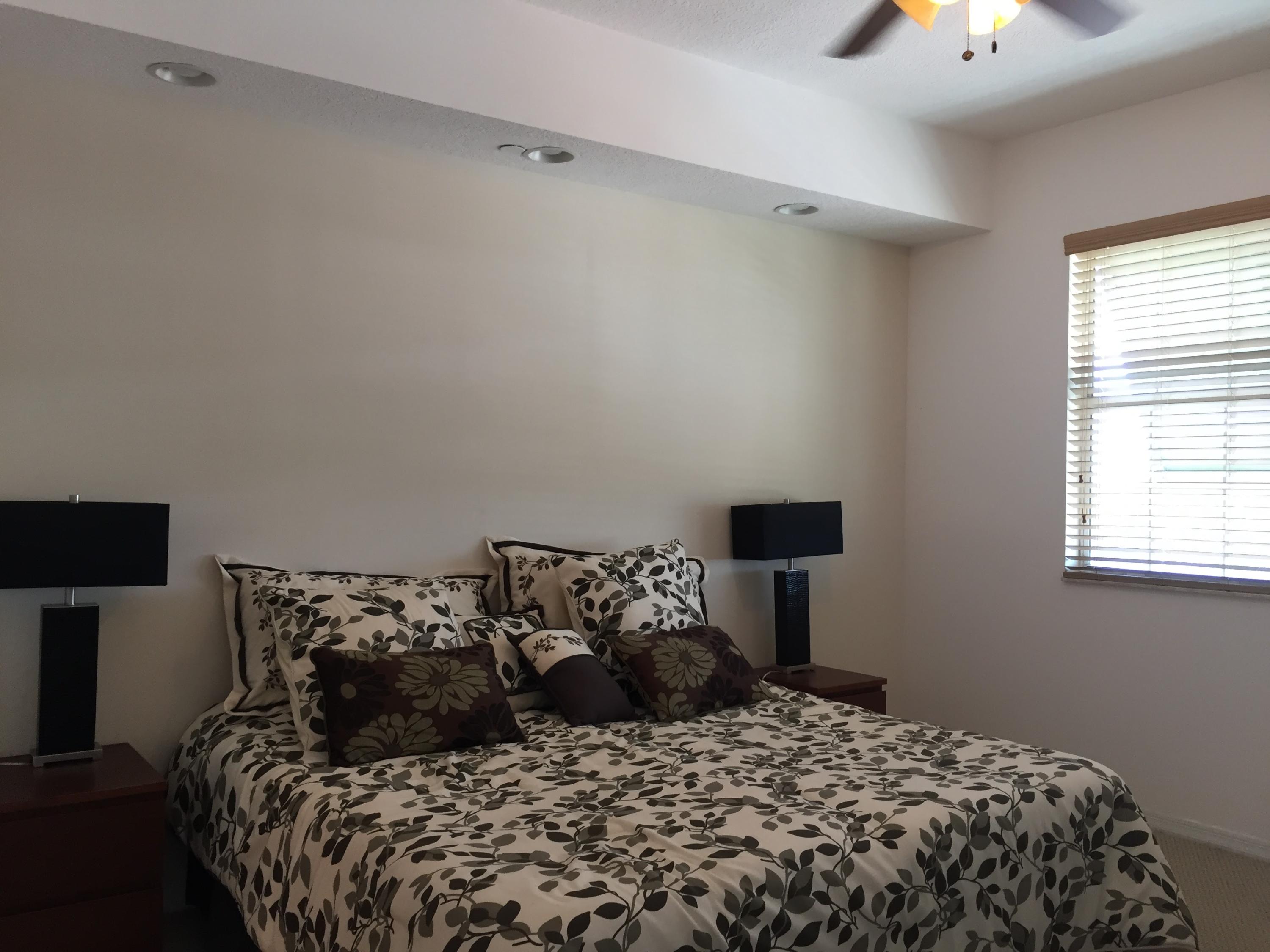 1625 Renaissance Commons Boulevard, Unit 613 Boynton Beach, FL 33426 - Photo 6 of 40 IMG_0835
