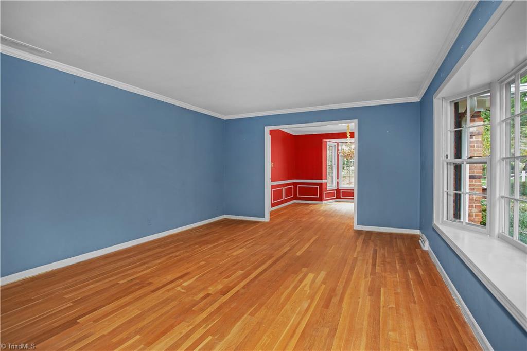 1815 Beechtree Road Greensboro, NC 27408 - Photo 2 of 29 Gallery Image 2
