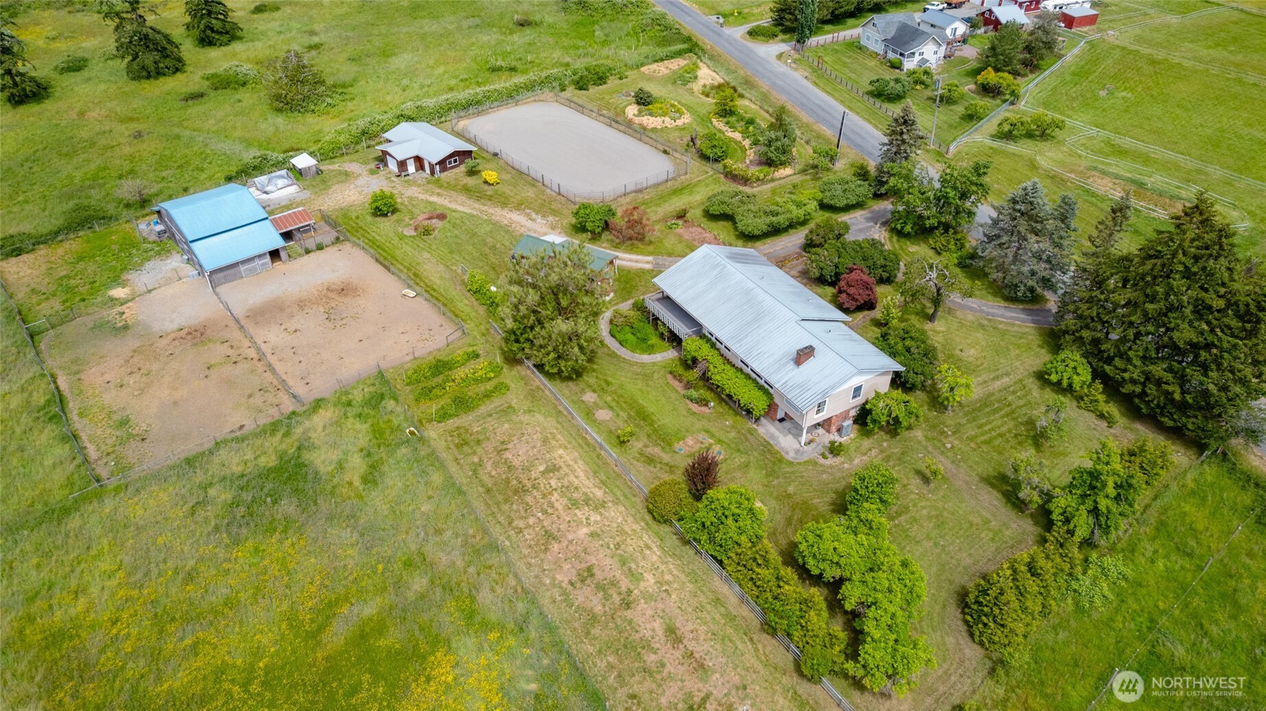 13187 Rector Road Mount Vernon, WA 98273 - Photo 7 of 40