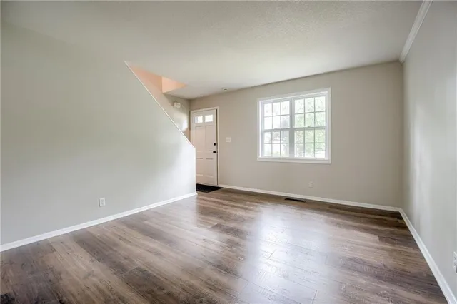 $295,000 | 8304 Hemlock Street, Overland Park, KS 66212