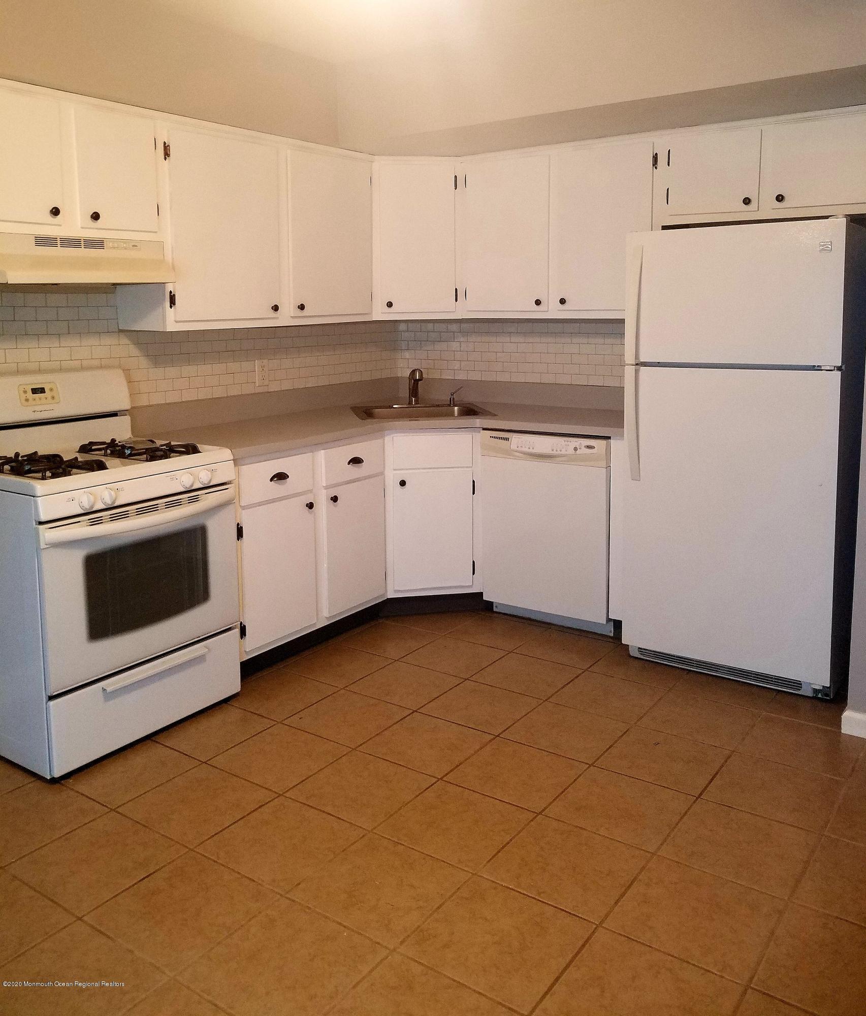 1144 Sawmill Road, Unit 121 Brick, NJ 08724 - Photo 3 of 21 20200826_135524