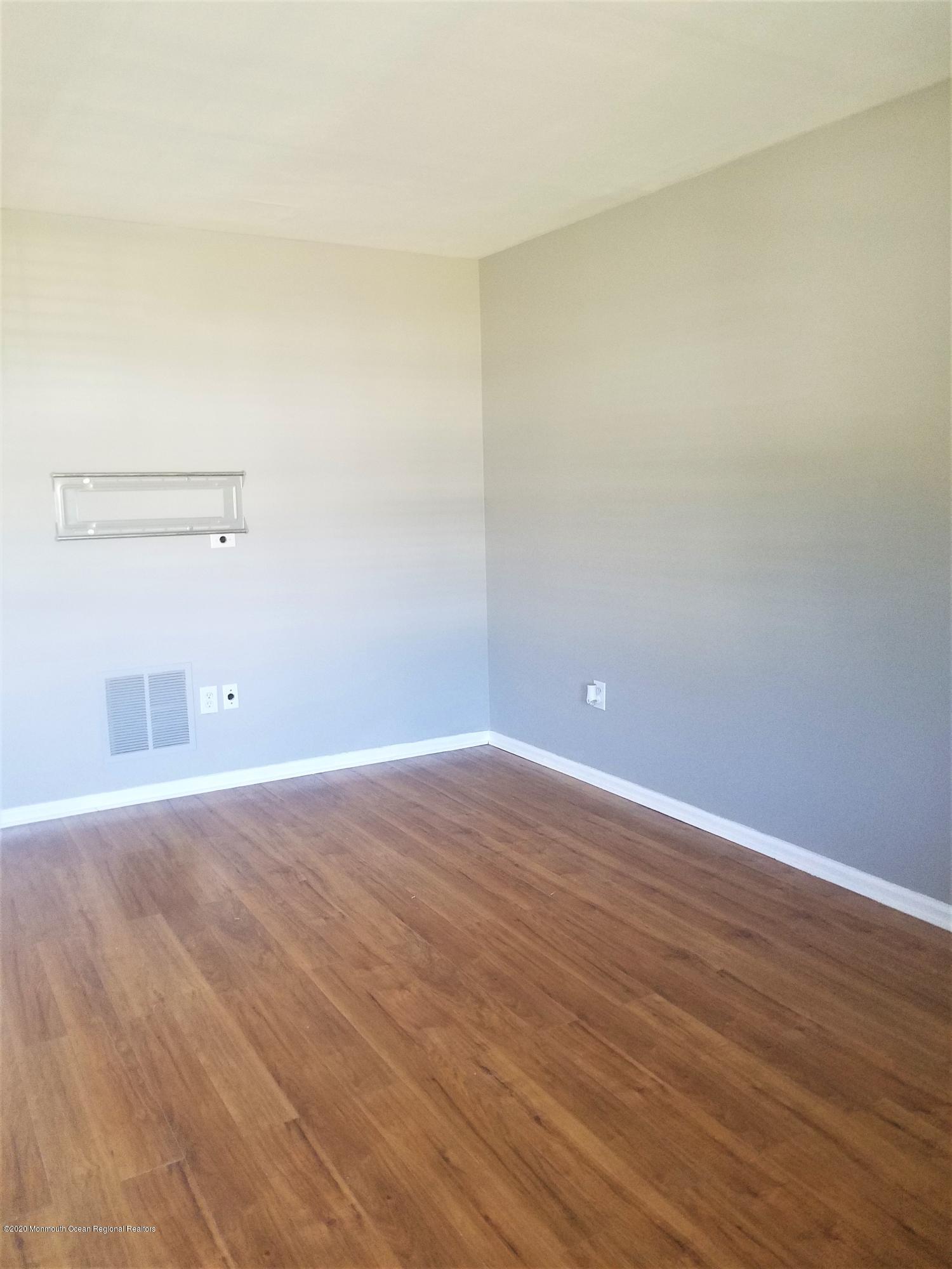 1144 Sawmill Road, Unit 121 Brick, NJ 08724 - Photo 5 of 21 20200826_110358