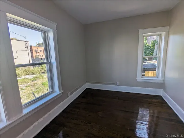 $1,900 | 65 Academy Street, Unit 3, Poughkeepsie, NY 12601