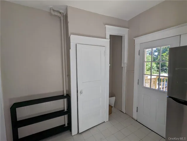 $1,900 | 65 Academy Street, Unit 3, Poughkeepsie, NY 12601