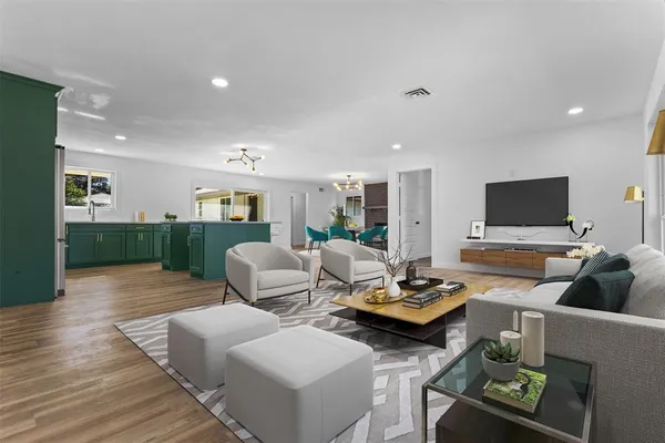 $495,000 | 924 Whitestone Lane, Dallas, TX 75232