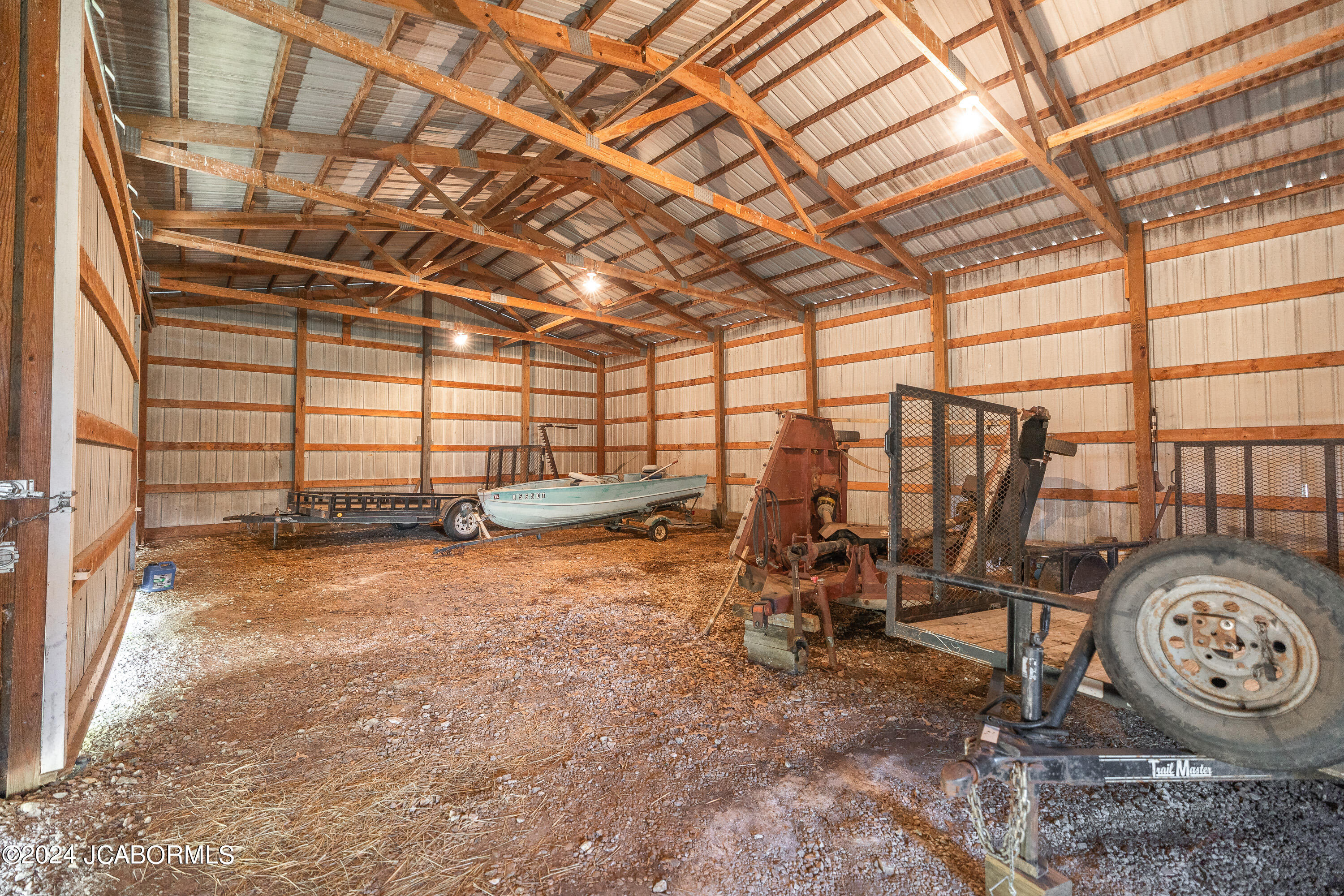 3040 State Rte H Fayette, MO 65248 - Photo 37 of 60