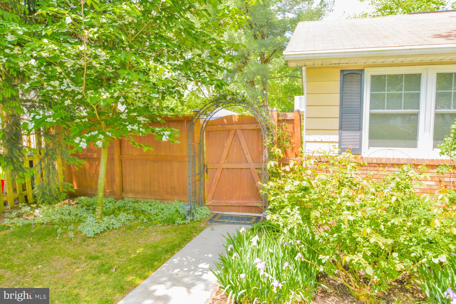 16 Sullivan Road Westminster, MD 21157 - Photo 2 of 28 Entry to large landscaped and fenced rear yard