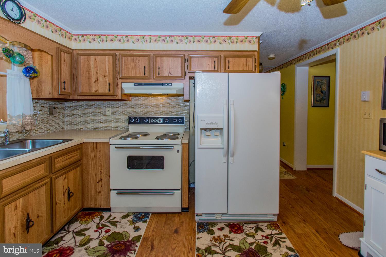 16 Sullivan Road Westminster, MD 21157 - Photo 10 of 28 Warm wood cabinets