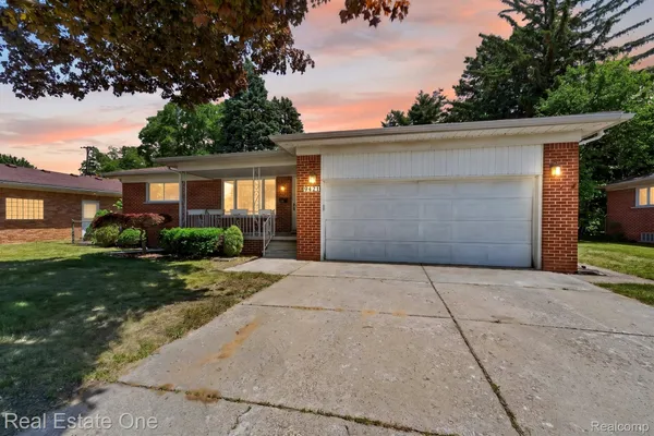 $265,000 | 9421 Pine Street, Taylor, MI 48180