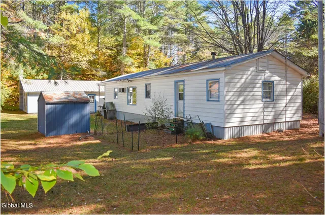 $225,000 | 60 Dixon Road, Chester, NY 12817