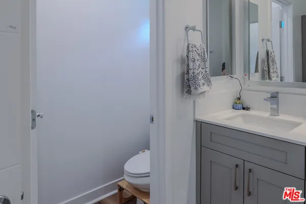 $739,000 | 4820 Long Beach Boulevard, Long Beach, CA 90805