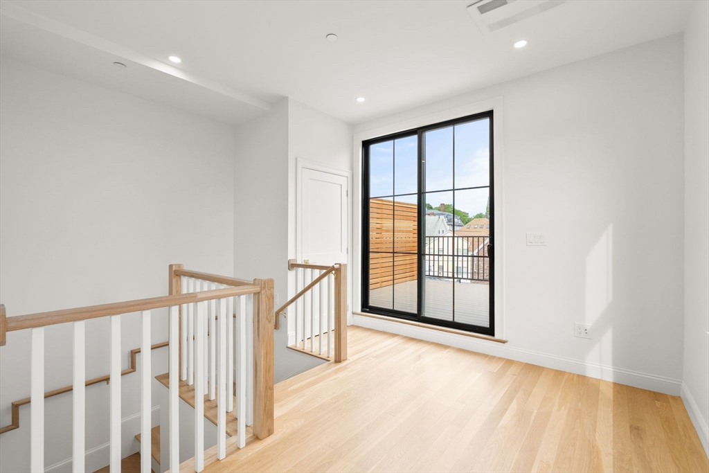 27 Shepard Street, Unit 4 Boston, MA 02135 - Photo 24 of 40