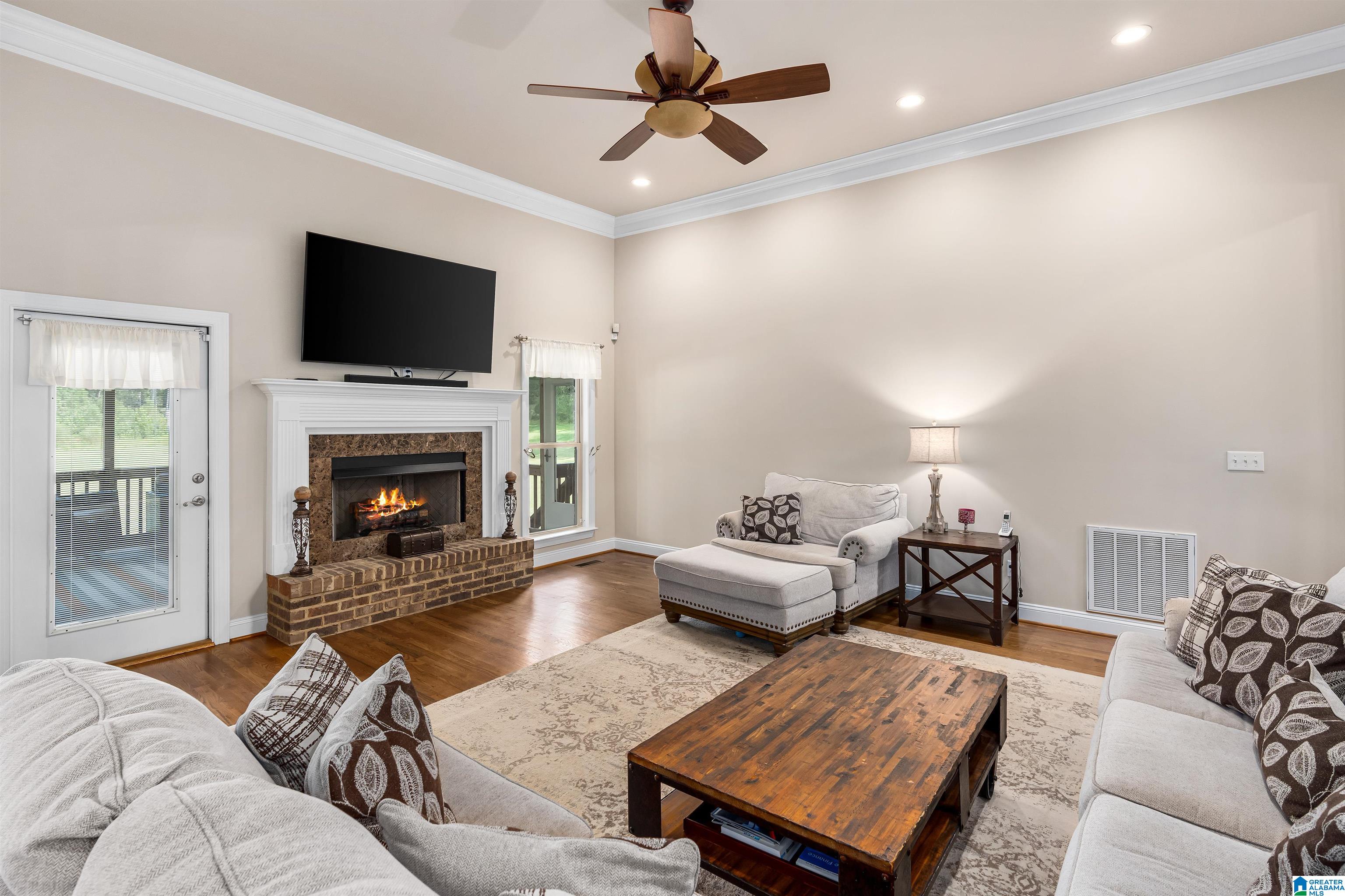 9105 Bill Jones Road Kimberly, AL 35091 - Photo 11 of 64
