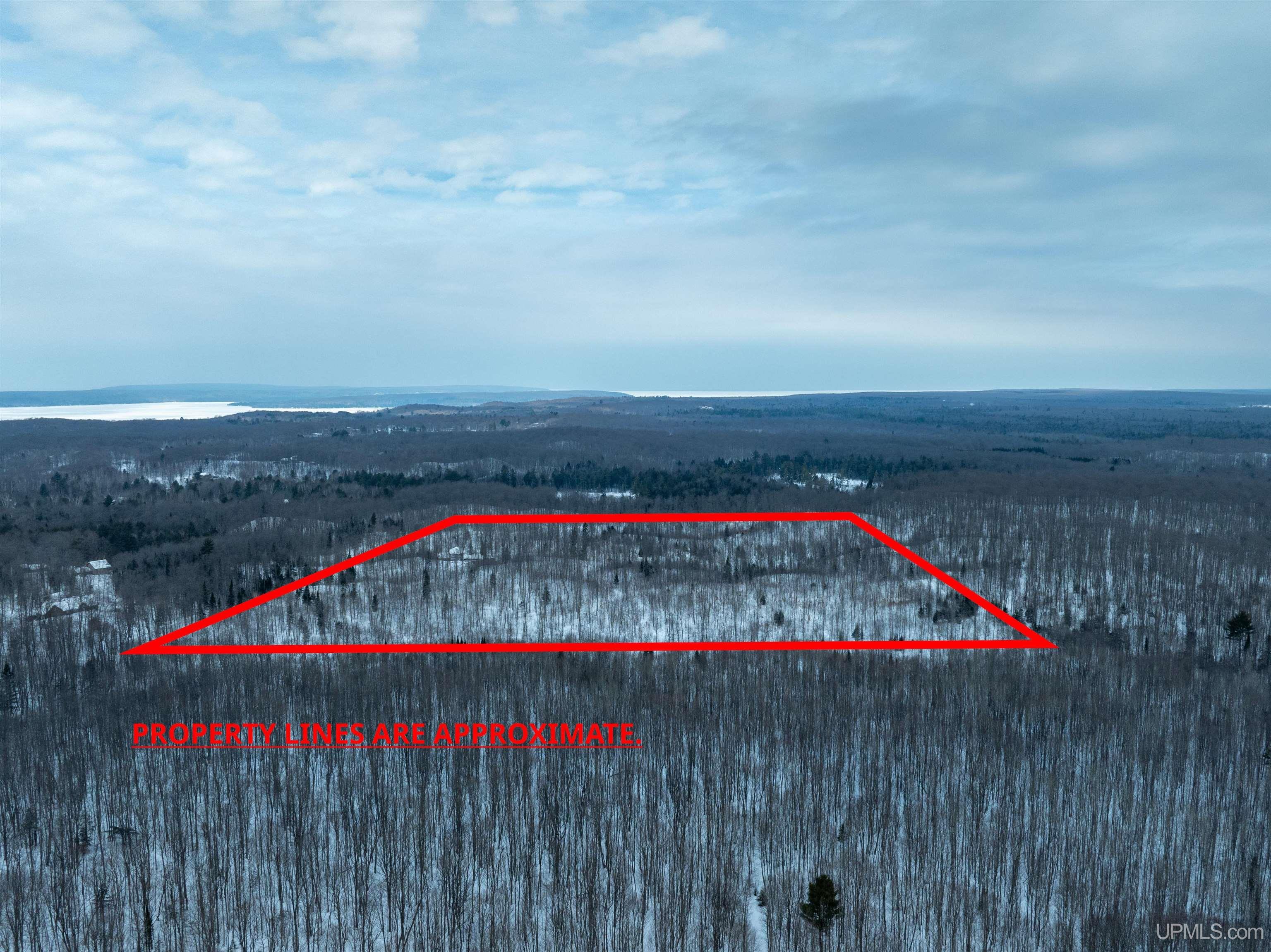E9915 Old Indiantown Road Munising, MI 49862 - Photo 65 of 84 Gallery Image 65