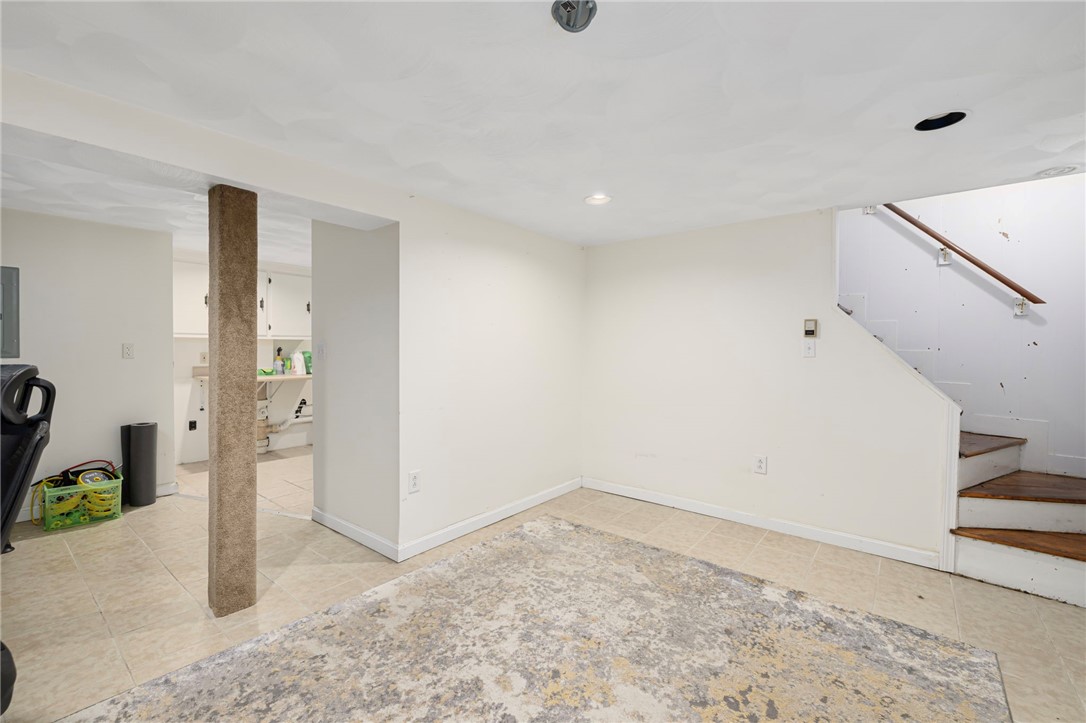 11 Doane Street Cranston, RI 02910 - Photo 29 of 38
