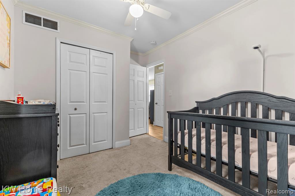 4215 Newton Road Walled Lake, MI 48390 - Photo 17 of 29 Gallery Image 17