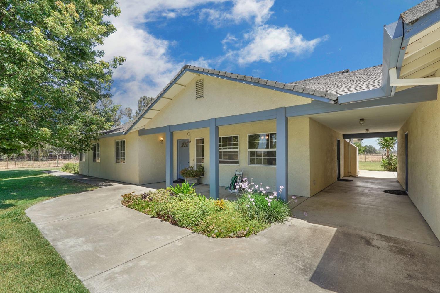 11220 North Golfview Road Lodi, CA 95240 - Photo 7 of 73
