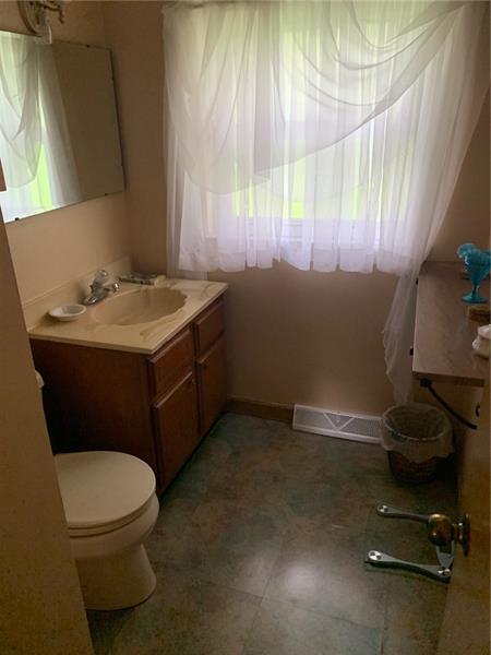 846 Orchard Road Mercer, PA 16137 - Photo 8 of 20 First floor half bath