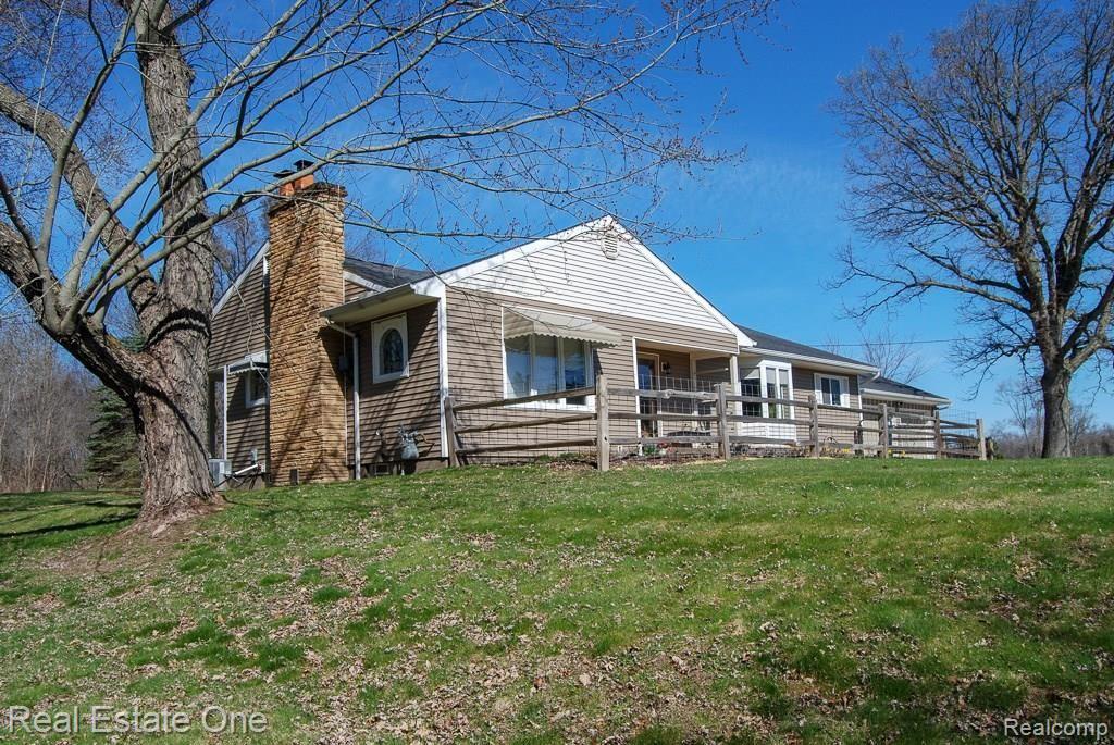 79995 Van Dyke Road Romeo, MI 48065 - Photo 5 of 58 79995 Van Dyke