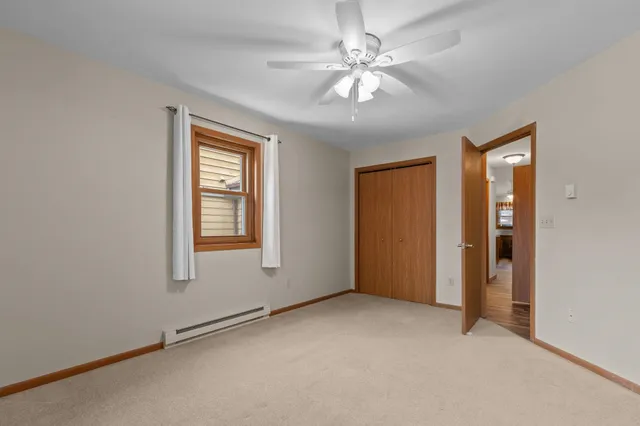 $194,900 | 921 Babcock Street, Unit 11, Neenah, WI 54956