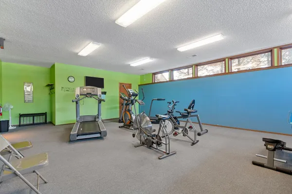 $189,900 | 921 Babcock Street, Unit 11, Neenah, WI 54956