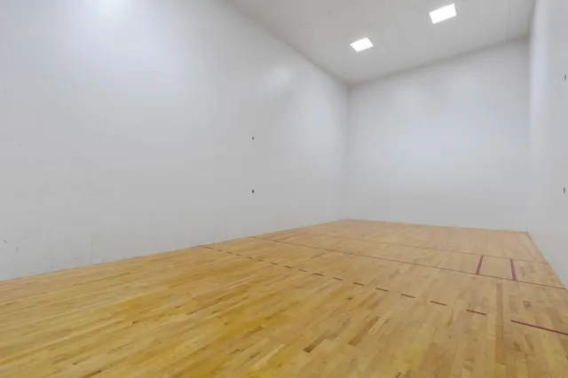 $194,900 | 921 Babcock Street, Unit 11, Neenah, WI 54956