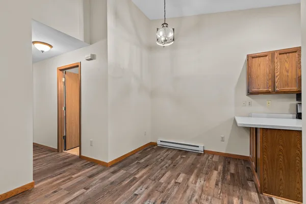 $189,900 | 921 Babcock Street, Unit 11, Neenah, WI 54956