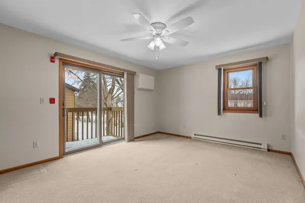 $189,900 | 921 Babcock Street, Unit 11, Neenah, WI 54956