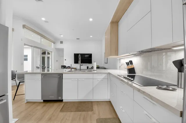 $2,295,000 | 3344 Northwest 53rd Circle, Boca Raton, FL 33496