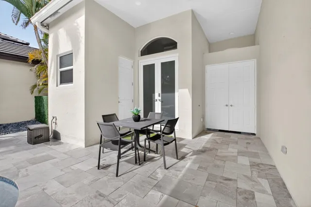 $2,295,000 | 3344 Northwest 53rd Circle, Boca Raton, FL 33496