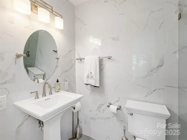 $1,195,000 | 30 West Fairway Drive, Etowah, NC 28729