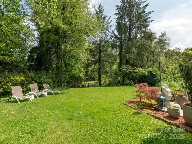 $1,195,000 | 30 West Fairway Drive, Etowah, NC 28729