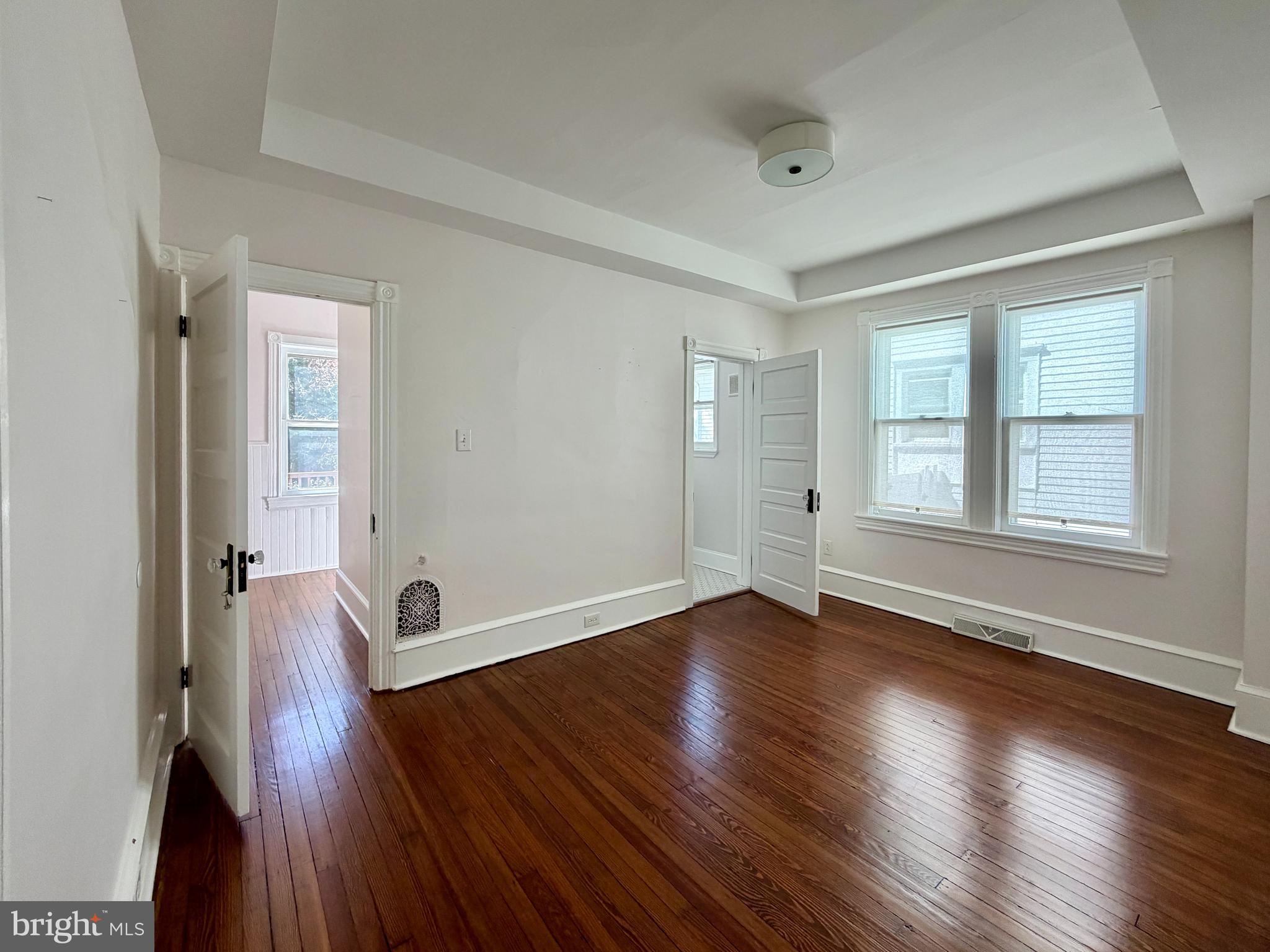 38 Walnut Street Haddonfield, NJ 08033 - Photo 2 of 19