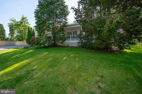 $649,000 | 234 Kentucky Avenue, Conshohocken, PA 19428