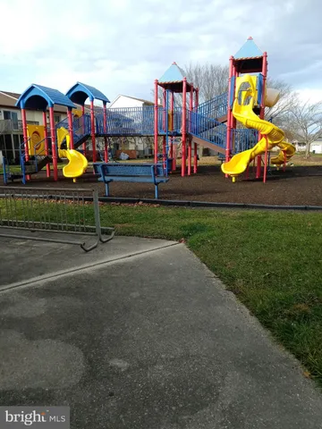 $2,200 | 13609 Derrickson Avenue, Unit B, Ocean City, MD 21842