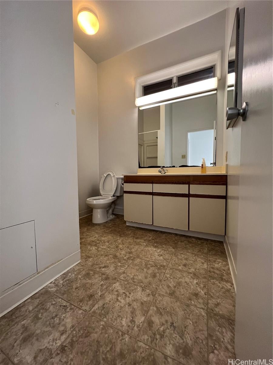 98-1305 Akaaka Street Aiea, HI 96701 - Photo 17 of 23 a view of a storage & utility room in closet