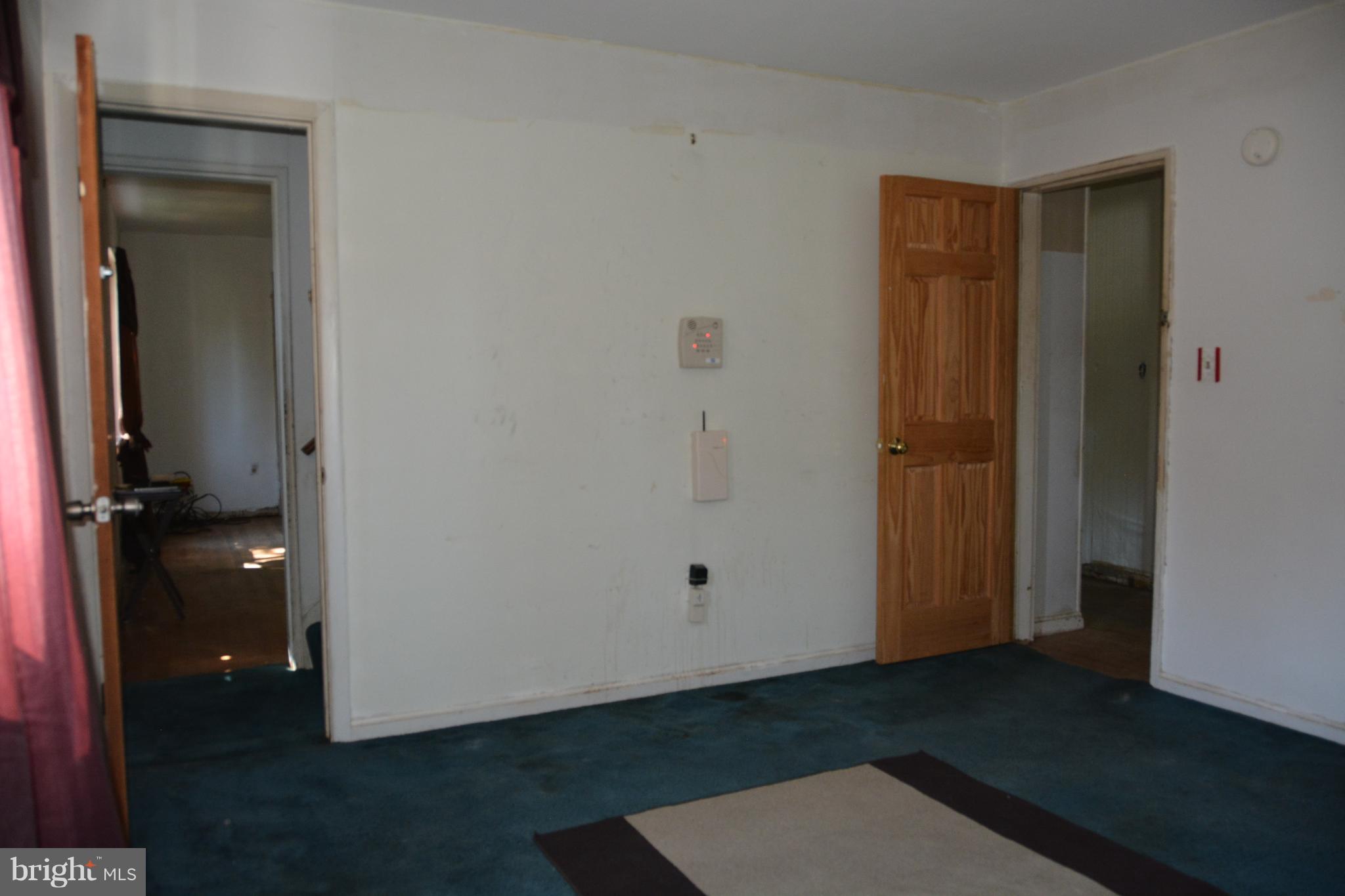 409 Addison Road South Capitol Heights, MD 20743 - Photo 8 of 30 main level