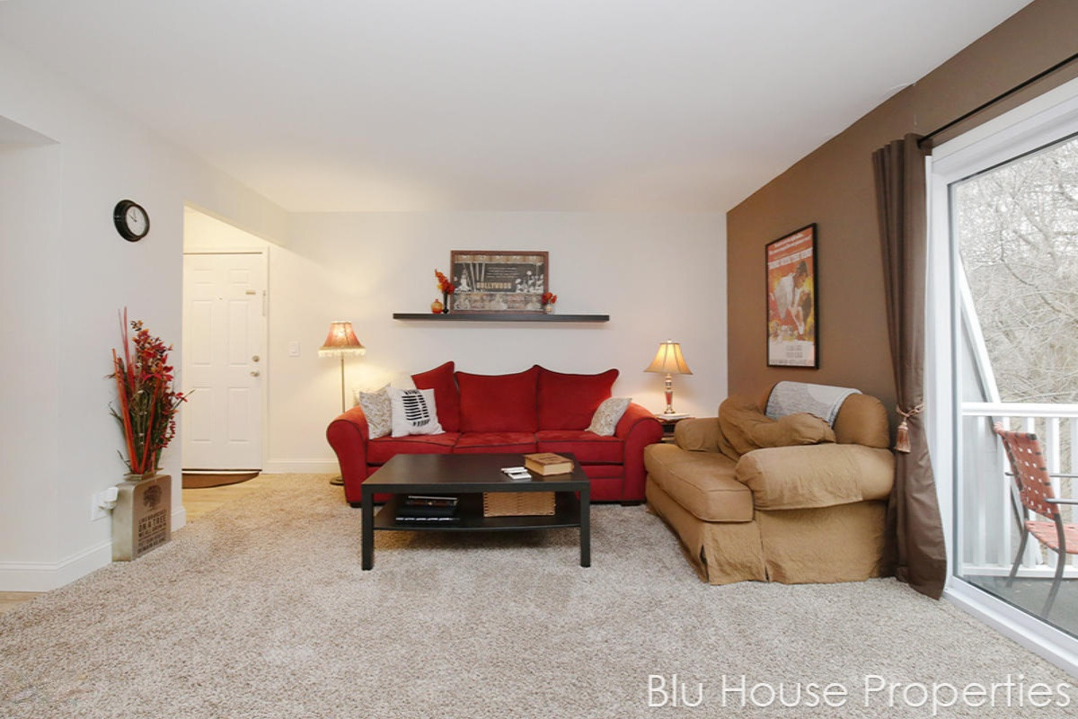 6714 Cascade Road Southeast, Unit C12 Grand Rapids, MI 49546 - Photo 12 of 24 6723Cascade