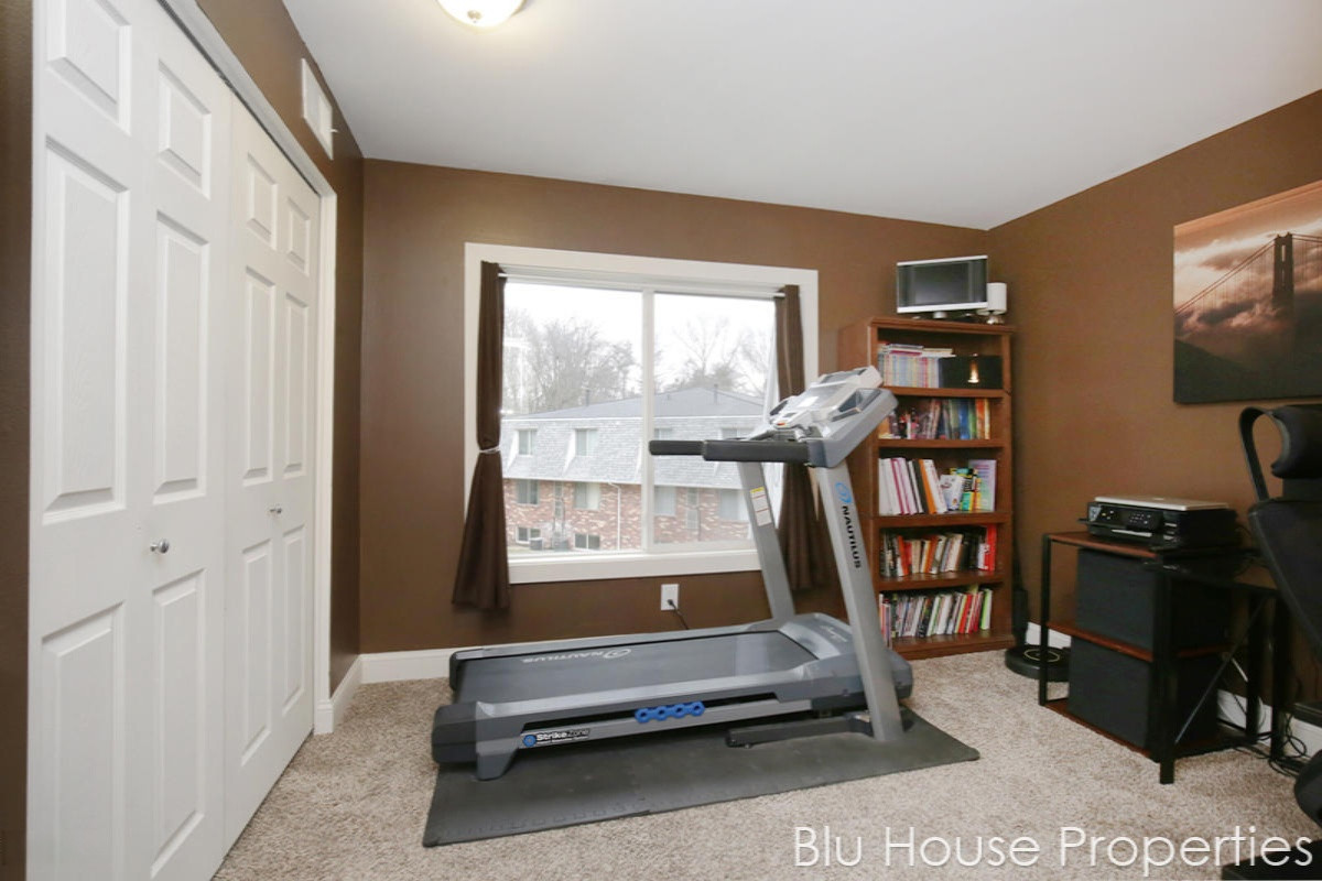 6714 Cascade Road Southeast, Unit C12 Grand Rapids, MI 49546 - Photo 15 of 24 6729Cascade